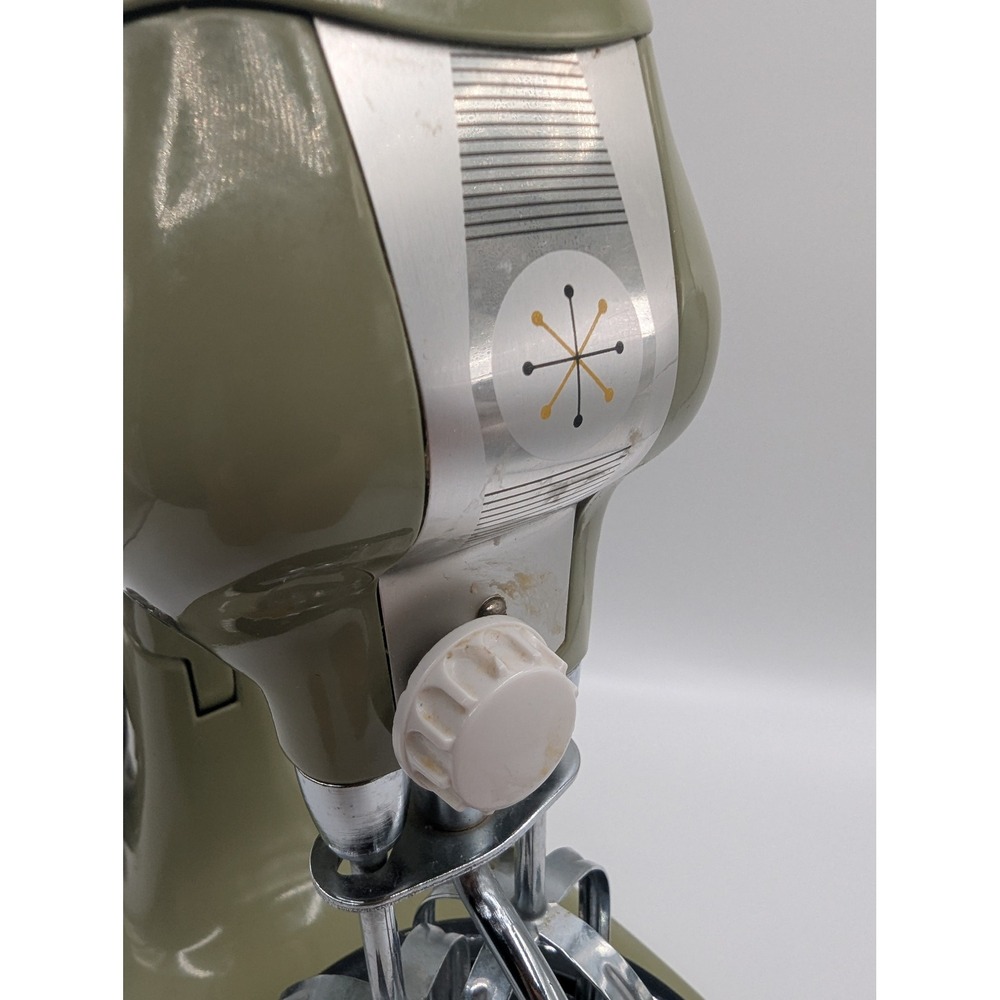 Vintage Hamilton Beach Scovill Avocado Green 10 Speed Stand Mixer MCM 1970s - Picture 4 of 11